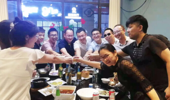 918博天堂环保聚餐活动欢声笑语，还有红包拿哦