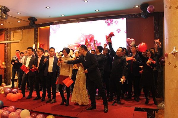 2019918博天堂环保年会集体大合唱