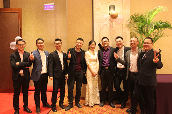 2019918博天堂环保年会团队合影