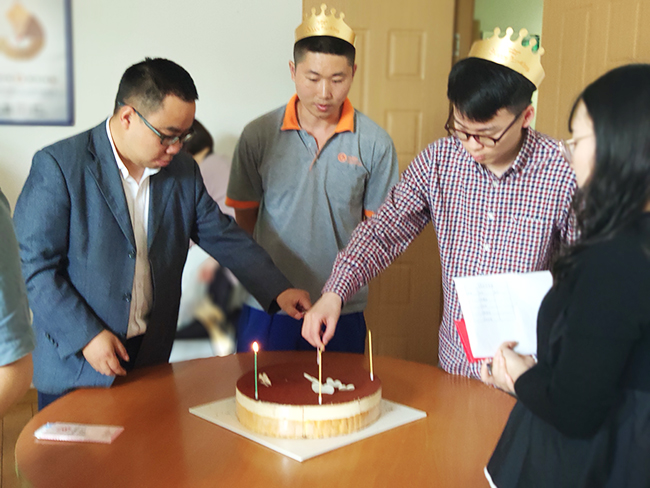 918博天堂环保2019年5月生日会