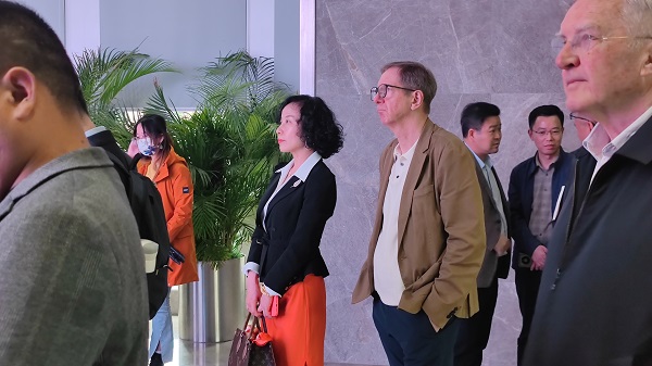 918博天堂与苏州企业家一同到访重庆两江新区，共探数字经济和生态发展前沿 
