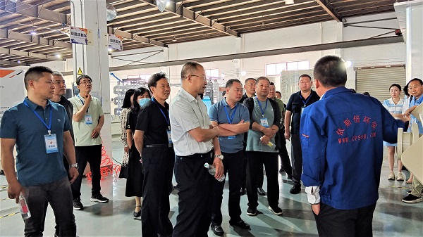 【学习先进技术，促进环保发展】石家庄市科技局领导考察苏州918博天堂环保