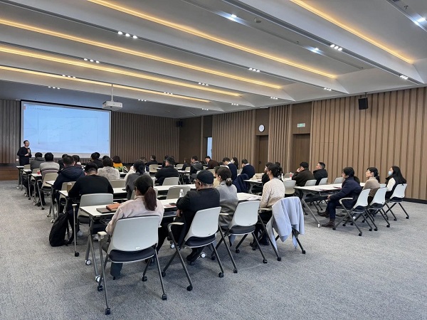 918博天堂走进江苏北人，共同探讨制造业转型升级